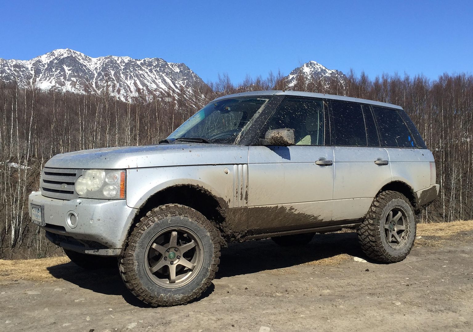 Range Rover L322 with 2 inch lift kit from Johnson Rods Land Rover